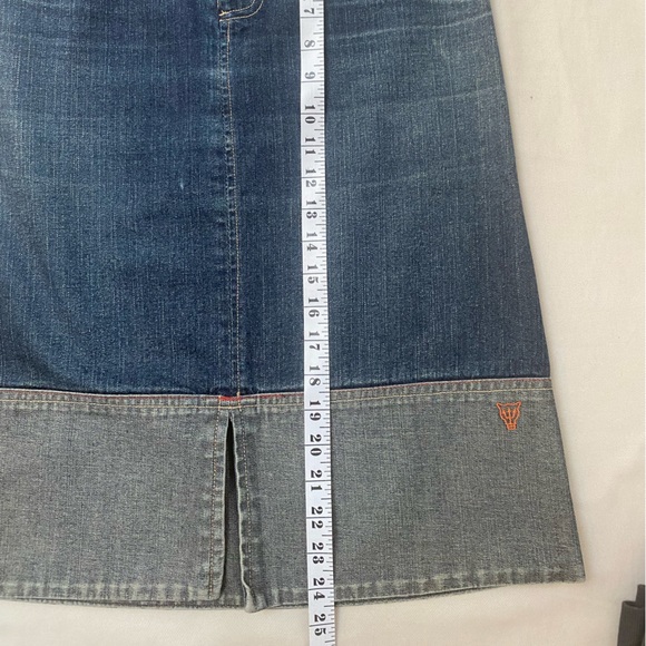 Vintage Mooks 2-toned denim skirt. Straight/A-line, mid-length, split at front. - Picture 8 of 9